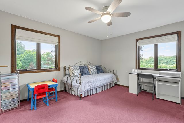 200 N 560 W, Valparaiso, IN 46385