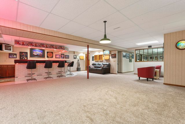 200 N 560 W, Valparaiso, IN 46385