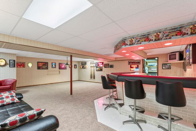 200 N 560 W, Valparaiso, IN 46385