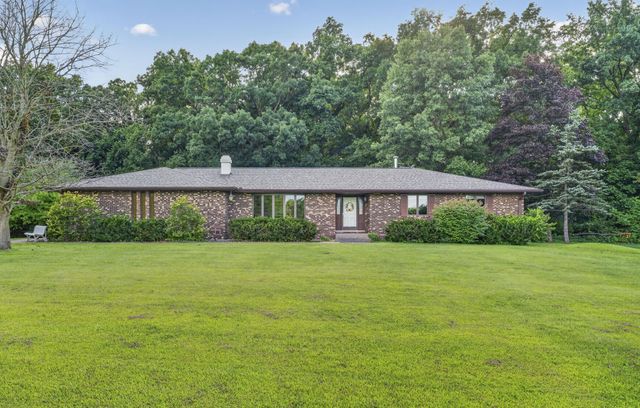 200 N 560 W, Valparaiso, IN 46385