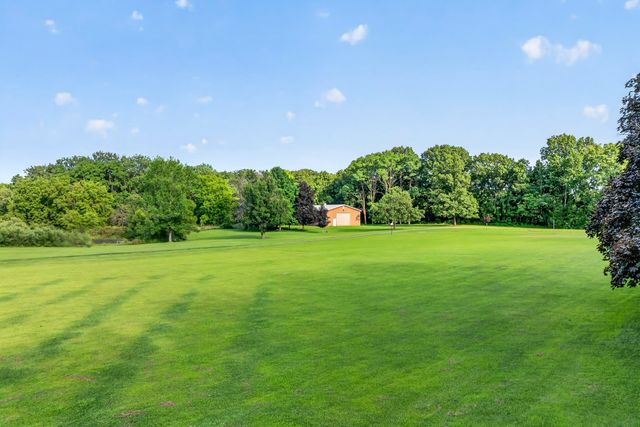 200 N 560 W, Valparaiso, IN 46385