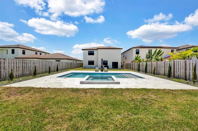 10333 SW 232nd St 0, Cutler Bay, FL 33190