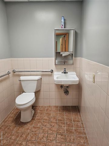 91a carmen, Cedarhurst, NY 11516