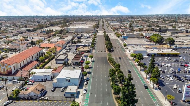11850 Hawthorne Blvd, Hawthorne, CA 90250