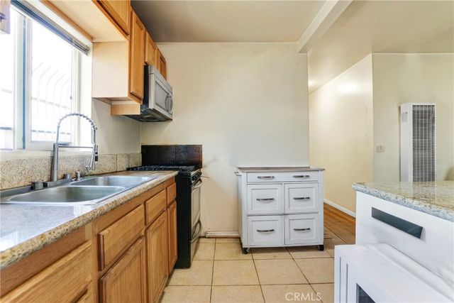 11850 Hawthorne Blvd, Hawthorne, CA 90250