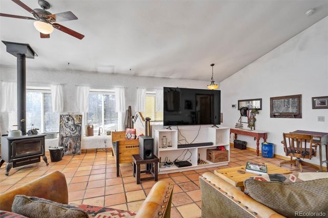 201 Terry Lane, Guffey, CO 80820