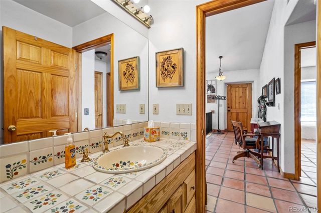 201 Terry Lane, Guffey, CO 80820