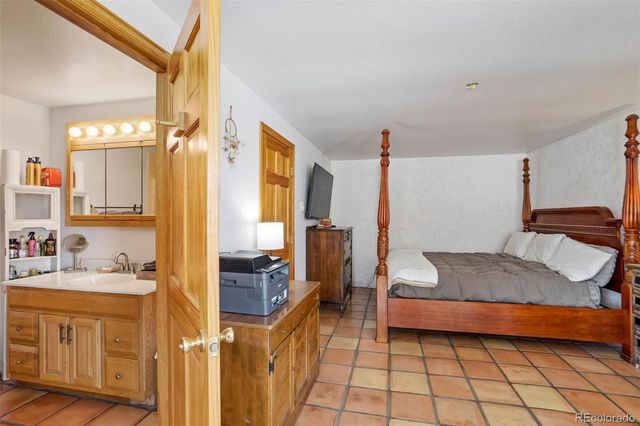 201 Terry Lane, Guffey, CO 80820