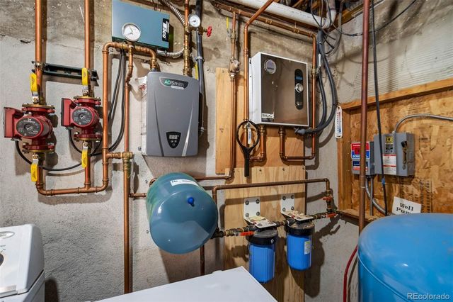 201 Terry Lane, Guffey, CO 80820