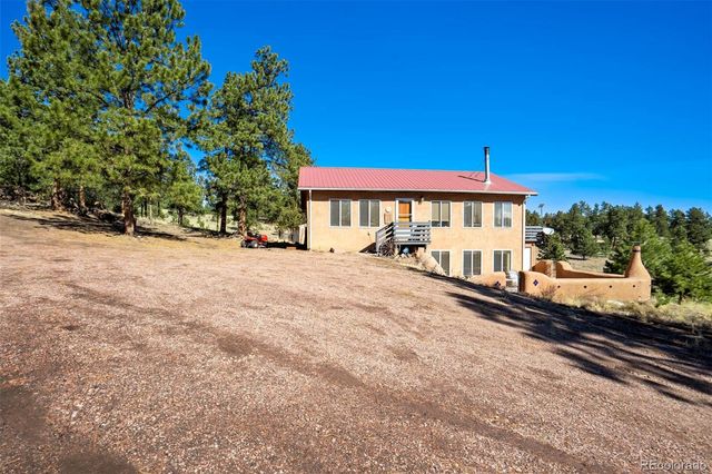 201 Terry Lane, Guffey, CO 80820