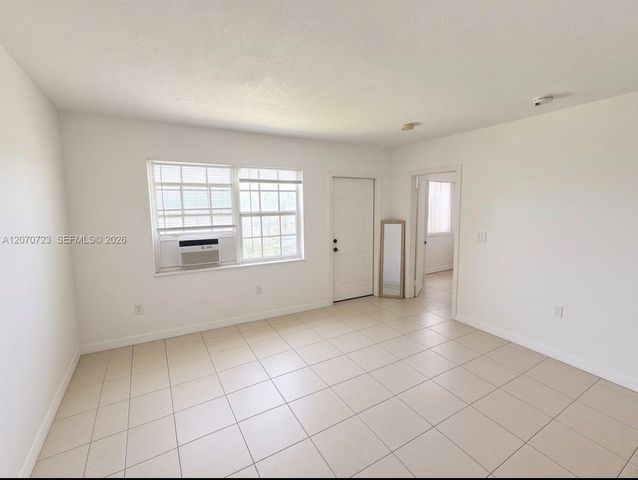 1041 NW 7th Court, Hallandale Beach, FL 33009