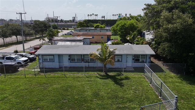 1041 NW 7th Court, Hallandale Beach, FL 33009