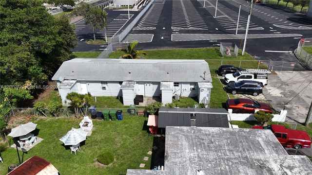 1041 NW 7th Court, Hallandale Beach, FL 33009