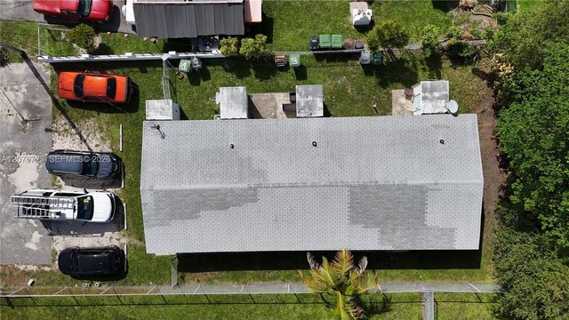 1041 NW 7th Court, Hallandale Beach, FL 33009