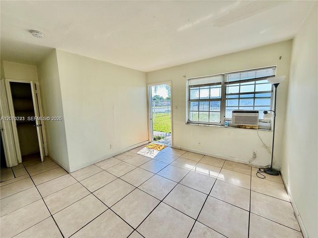 1041 NW 7th Court, Hallandale Beach, FL 33009