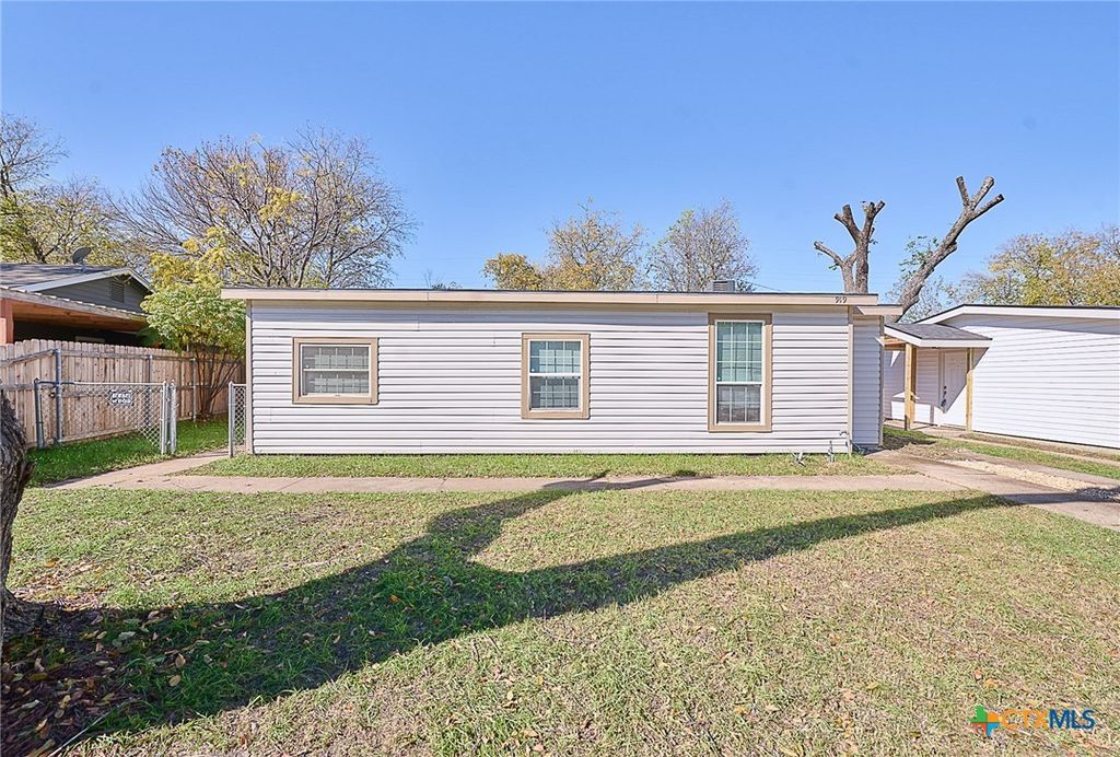 919 Southside Drive, Killeen, TX 76541