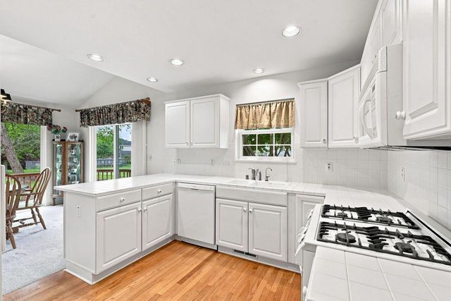 306 Pleasant STREET, Eagle, WI 53119