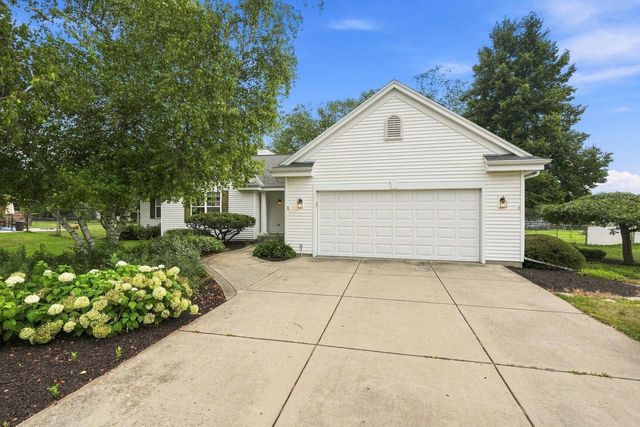 306 Pleasant STREET, Eagle, WI 53119