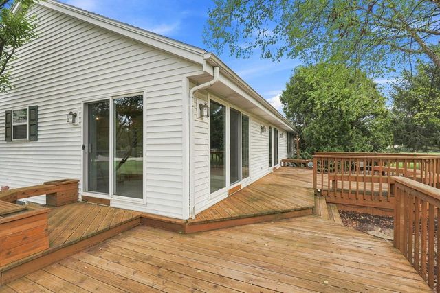 306 Pleasant STREET, Eagle, WI 53119