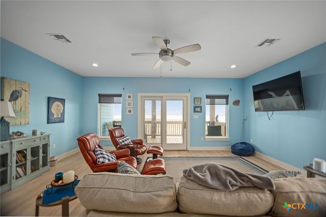 1383 Bay Point Drive, Port Lavaca, TX 77979