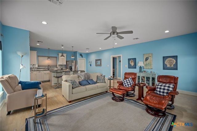 1383 Bay Point Drive, Port Lavaca, TX 77979