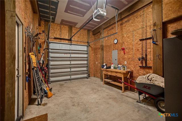 1383 Bay Point Drive, Port Lavaca, TX 77979