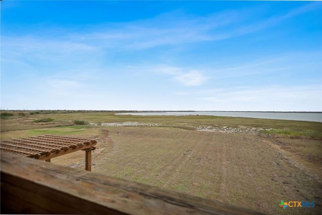 1383 Bay Point Drive, Port Lavaca, TX 77979