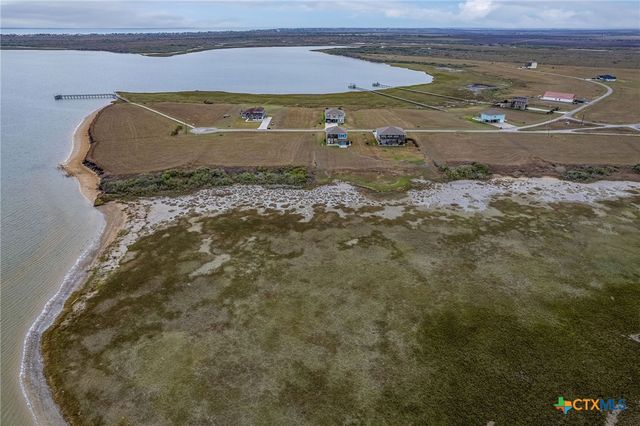 1383 Bay Point Drive, Port Lavaca, TX 77979