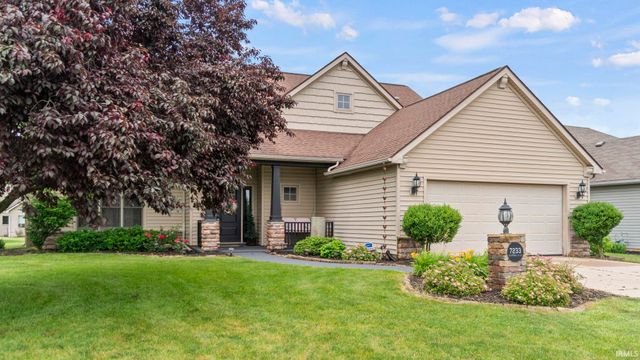 7233 Summerlyn Drive, Fort Wayne, IN 46835