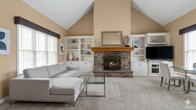 7233 Summerlyn Drive, Fort Wayne, IN 46835
