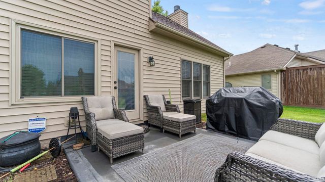 7233 Summerlyn Drive, Fort Wayne, IN 46835