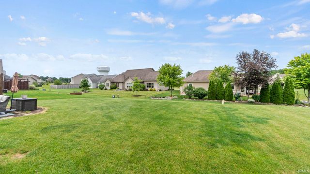 7233 Summerlyn Drive, Fort Wayne, IN 46835