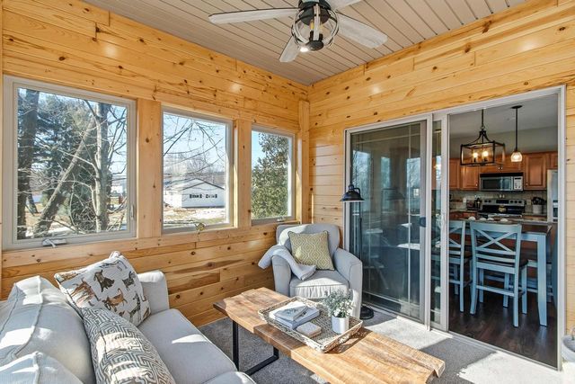 435 14th Avenue, Baraboo, WI 53913