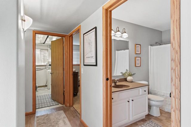 435 14th Avenue, Baraboo, WI 53913