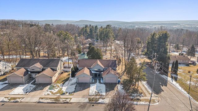 435 14th Avenue, Baraboo, WI 53913