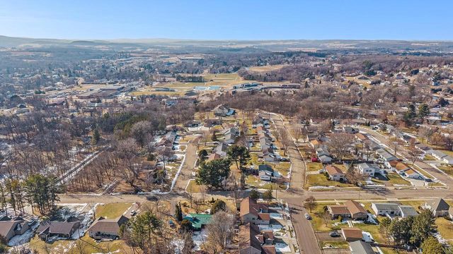 435 14th Avenue, Baraboo, WI 53913