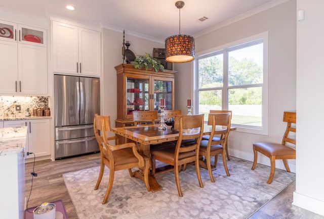 6020 Centark Court, Alexander, AR 72002