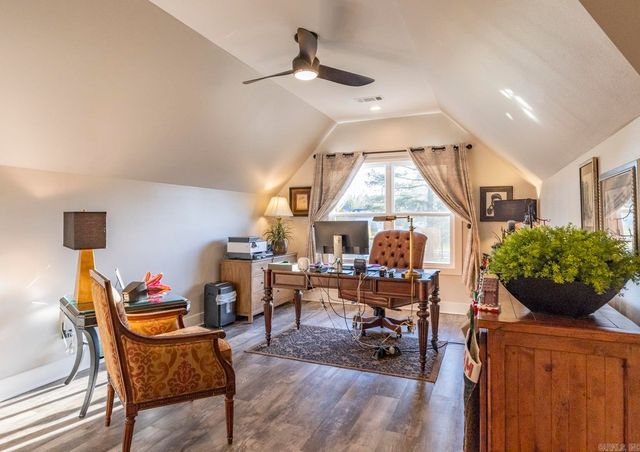 6020 Centark Court, Alexander, AR 72002