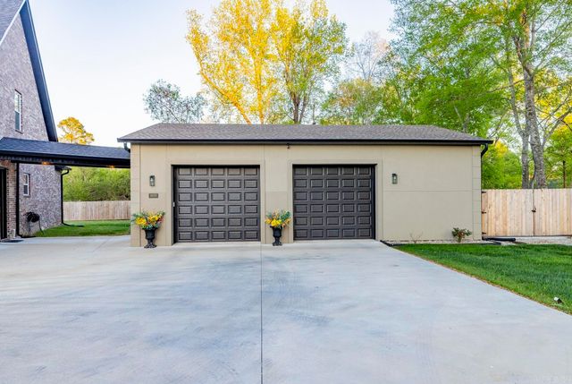 6020 Centark Court, Alexander, AR 72002