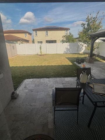 8010 NW Greenbank Circle, Port St Lucie, FL 34987