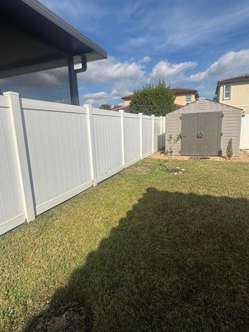 8010 NW Greenbank Circle, Port St Lucie, FL 34987