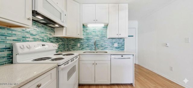 301 E Commerce Way Road Sea Spray 358, Atlantic Beach, NC 28512