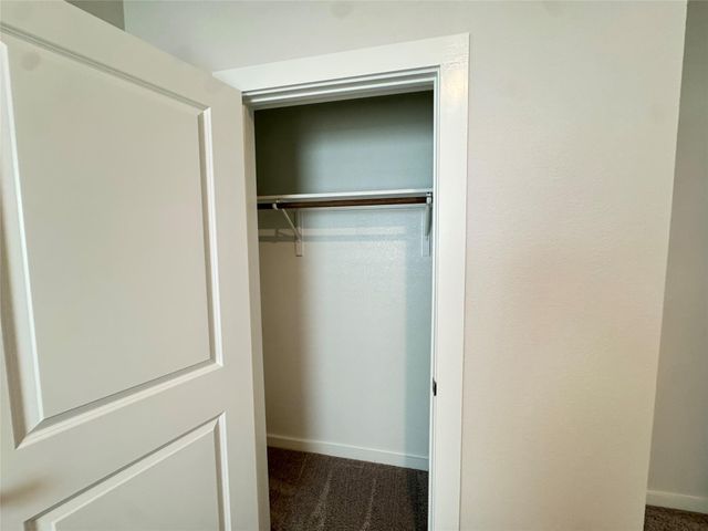 101 Hereford LOOP, Hutto, TX 78634