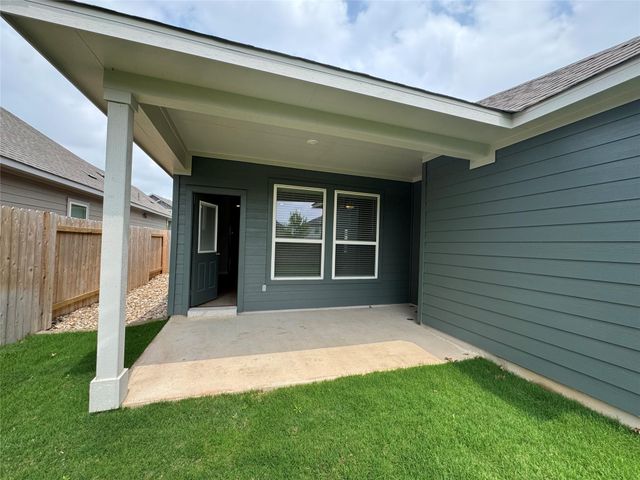 101 Hereford LOOP, Hutto, TX 78634