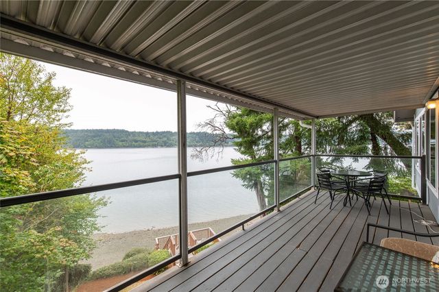 211 E Shoreline Lane, Shelton, WA 98584