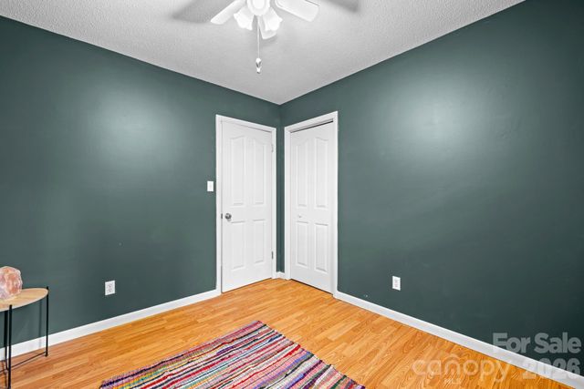 98 Pensacola Avenue, Arden, NC 28704