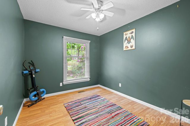 98 Pensacola Avenue, Arden, NC 28704