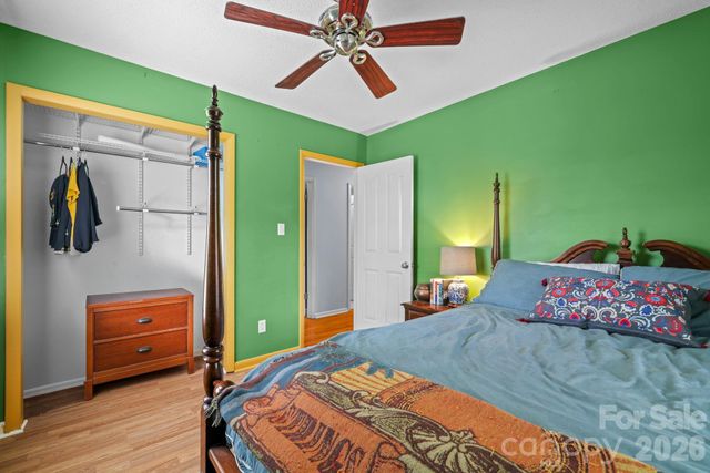 98 Pensacola Avenue, Arden, NC 28704