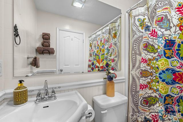 98 Pensacola Avenue, Arden, NC 28704