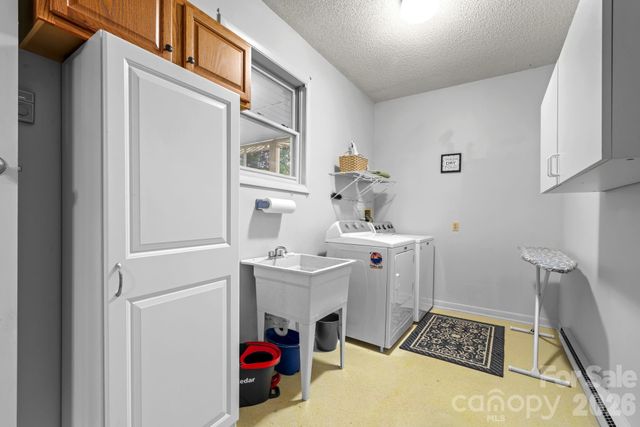 98 Pensacola Avenue, Arden, NC 28704